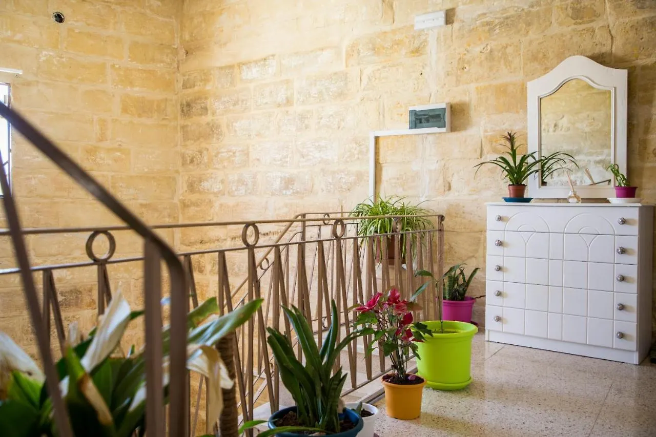 Tal-Karmnu Entire House With Private Heated Pool And Jacuzzi Villa Kirkop Malta